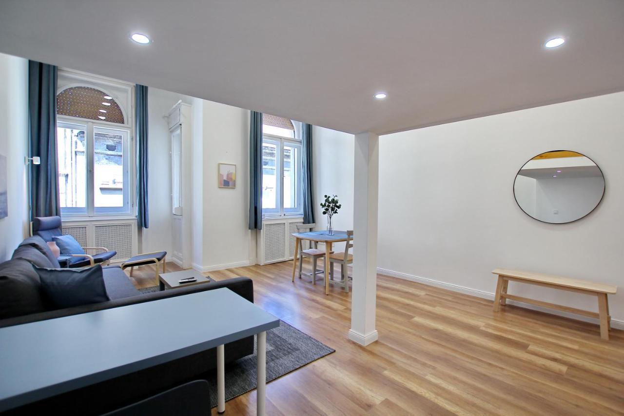 Pau Stylish Studios In The Heart Of 부다페스트 외부 사진